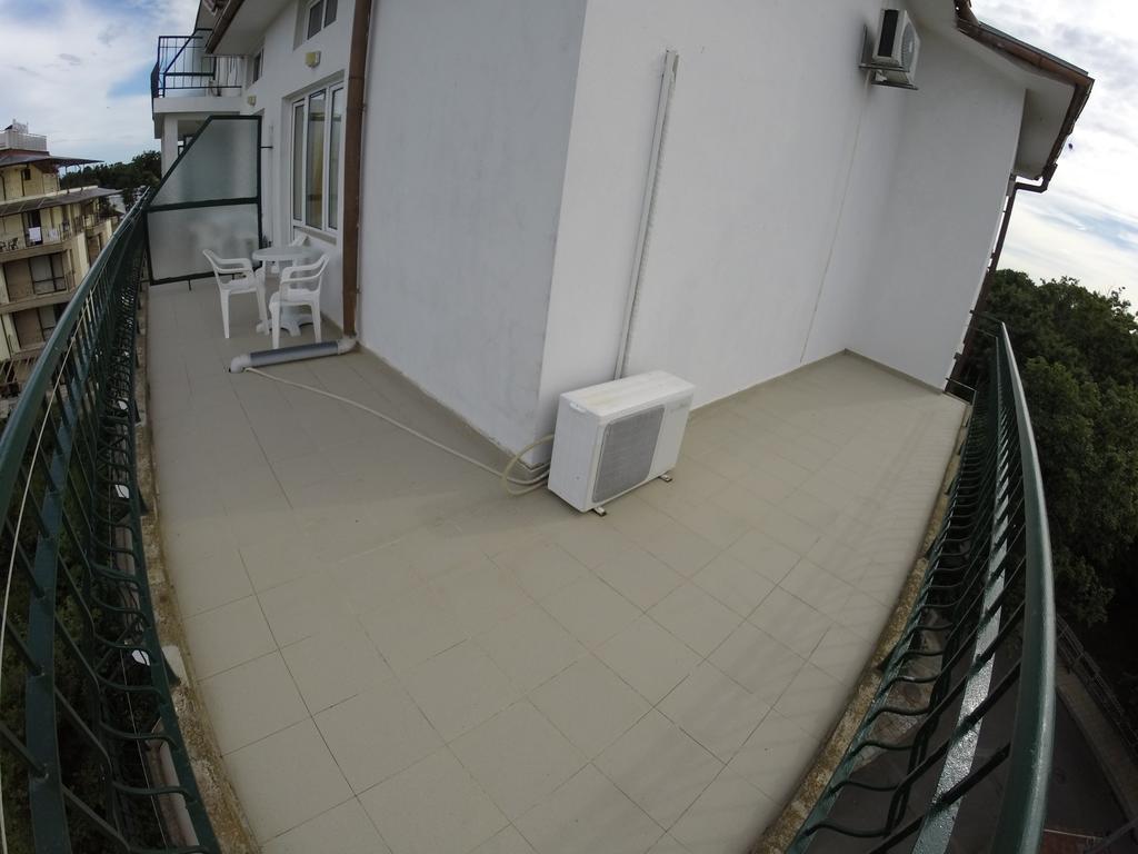 Hotel Lotos Kiten Kültér fotó